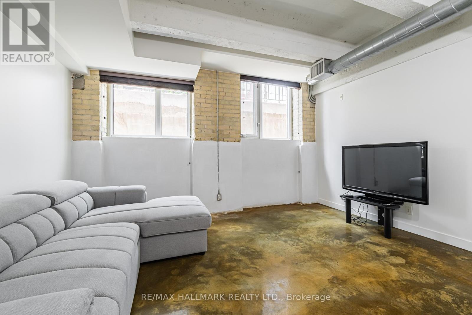 L06 - 201 Carlaw Avenue, Toronto, Ontario  M4M 2S3 - Photo 9 - E13809340