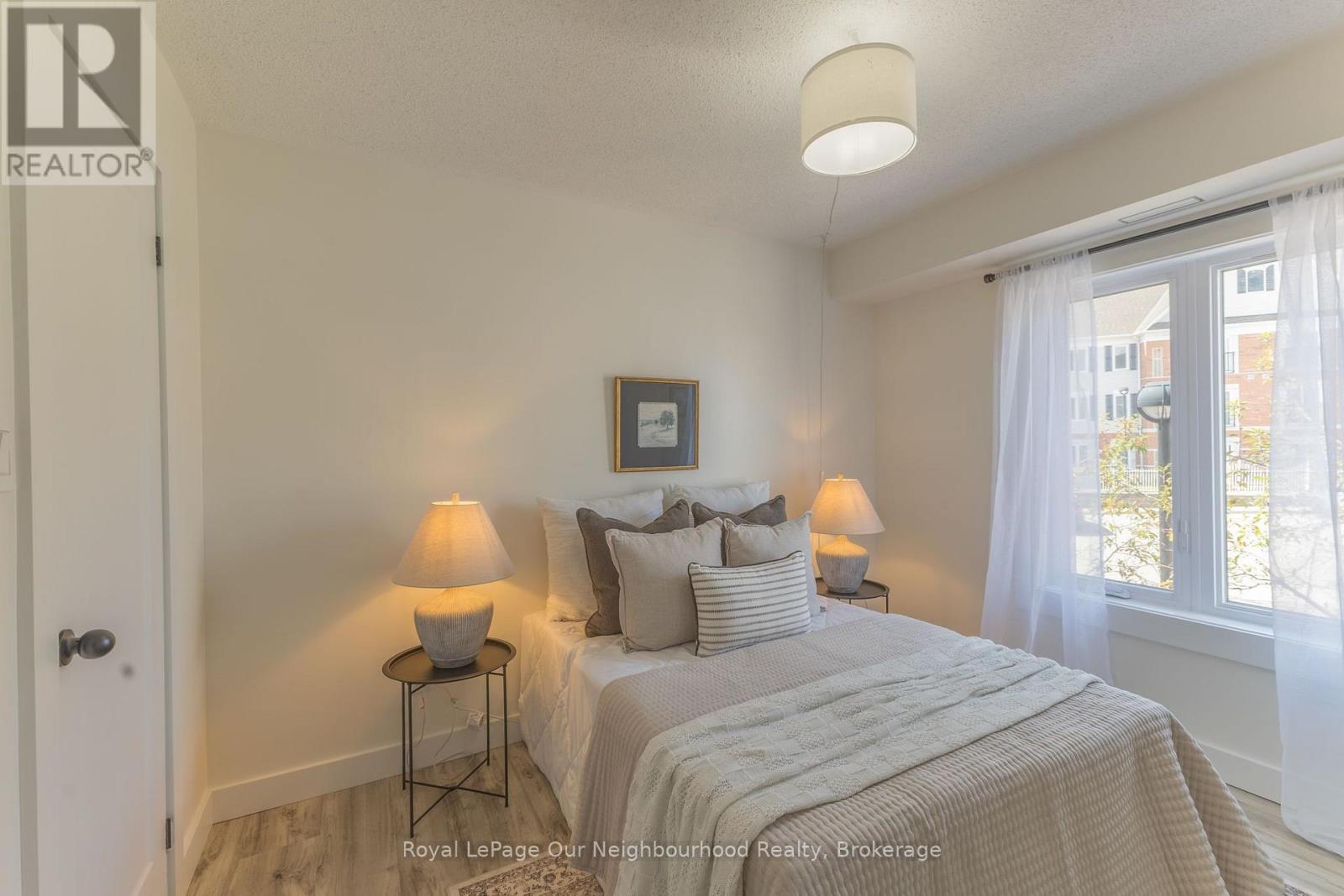203 - 106 Aspen Springs Drive, Clarington, Ontario  L1C 5N7 - Photo 16 - E13809360
