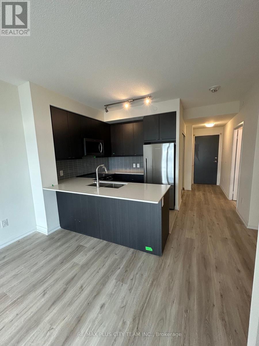 2423 - 3270 Sheppard Avenue E, Toronto, Ontario  M1T 3K3 - Photo 4 - E13809372