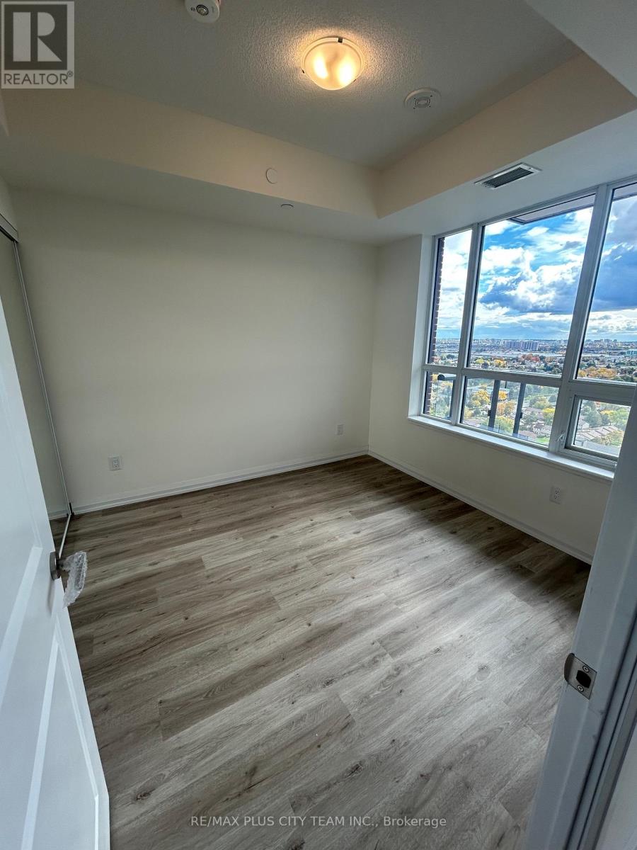 2423 - 3270 Sheppard Avenue E, Toronto, Ontario  M1T 3K3 - Photo 9 - E13809372