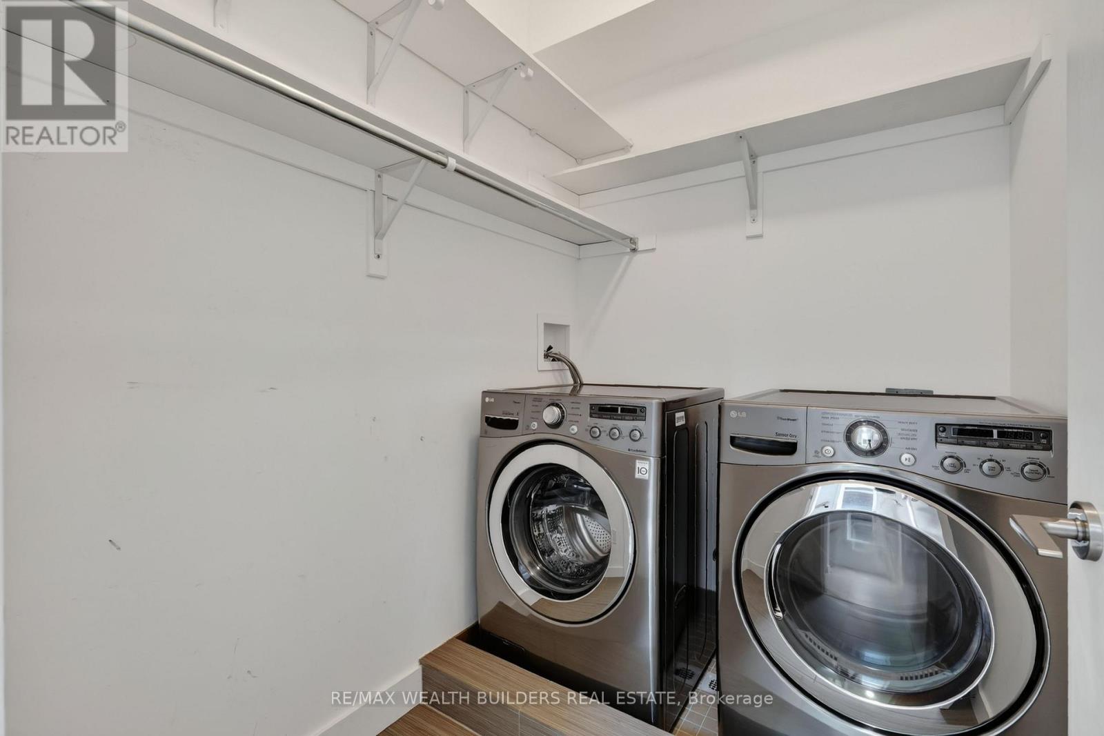 Th-07 - 837 Broadview Avenue, Toronto, Ontario  M4K 2P9 - Photo 21 - E13809466