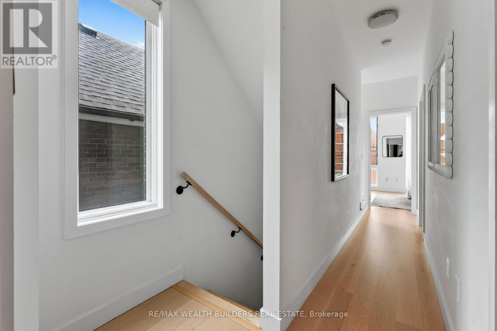 Th-07 - 837 Broadview Avenue, Toronto, Ontario  M4K 2P9 - Photo 24 - E13809466