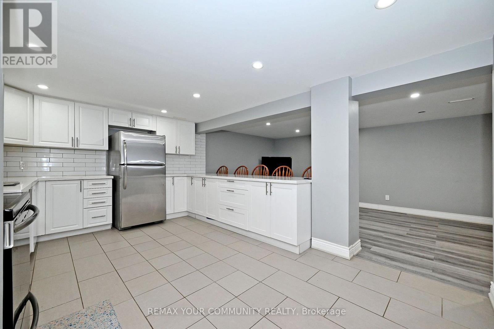 14 Misthollow Square, Toronto, Ontario  M1E 4P4 - Photo 11 - E13809528