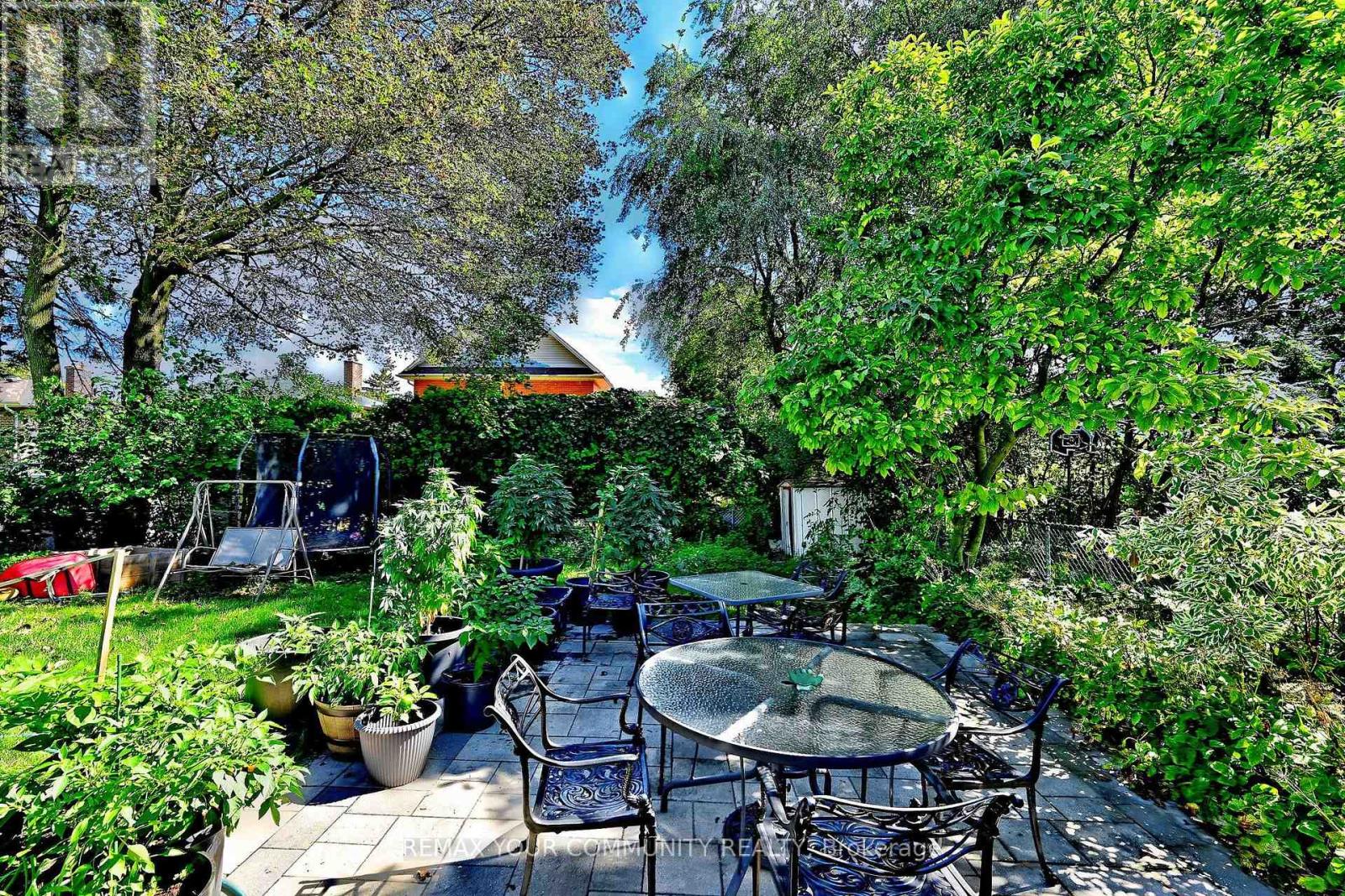 14 Misthollow Square, Toronto, Ontario  M1E 4P4 - Photo 40 - E13809528