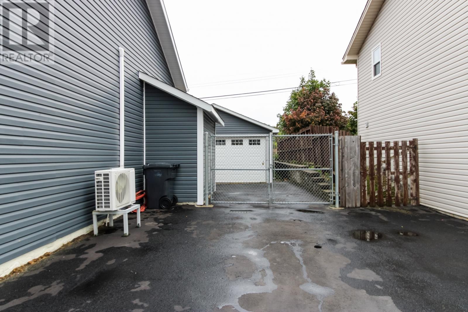 1796 Topsail Road, Paradise — photo 32