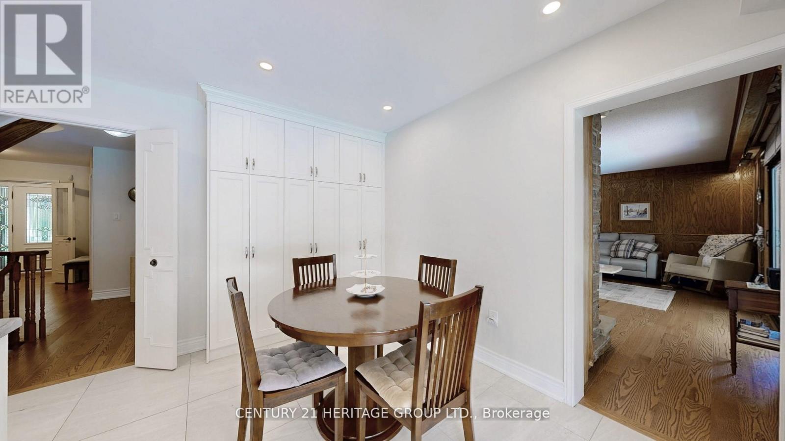 280 Henderson Avenue, Markham (Royal Orchard), Ontario  L3T 2M2 - Photo 14 - N13577998