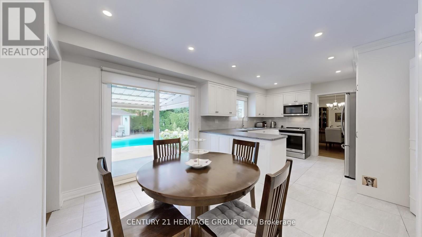 280 Henderson Avenue, Markham (Royal Orchard), Ontario  L3T 2M2 - Photo 15 - N13577998