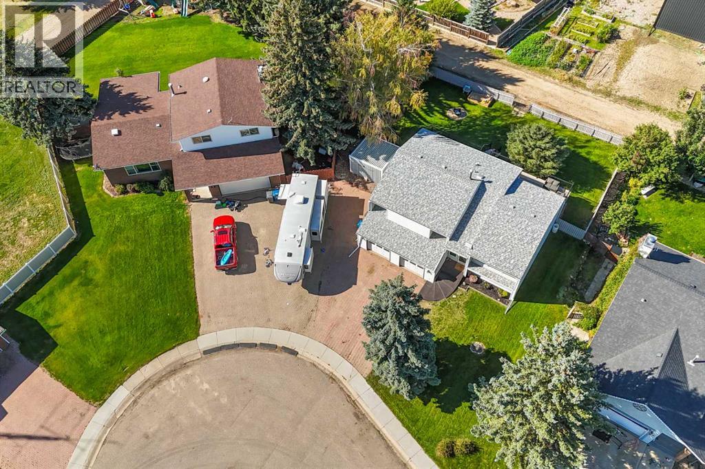 25 Fairway Crescent