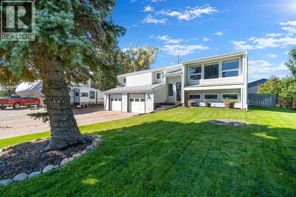 25 Fairway Crescent