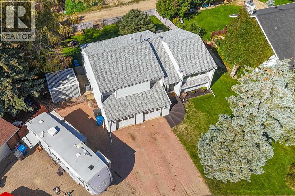 25 Fairway Crescent