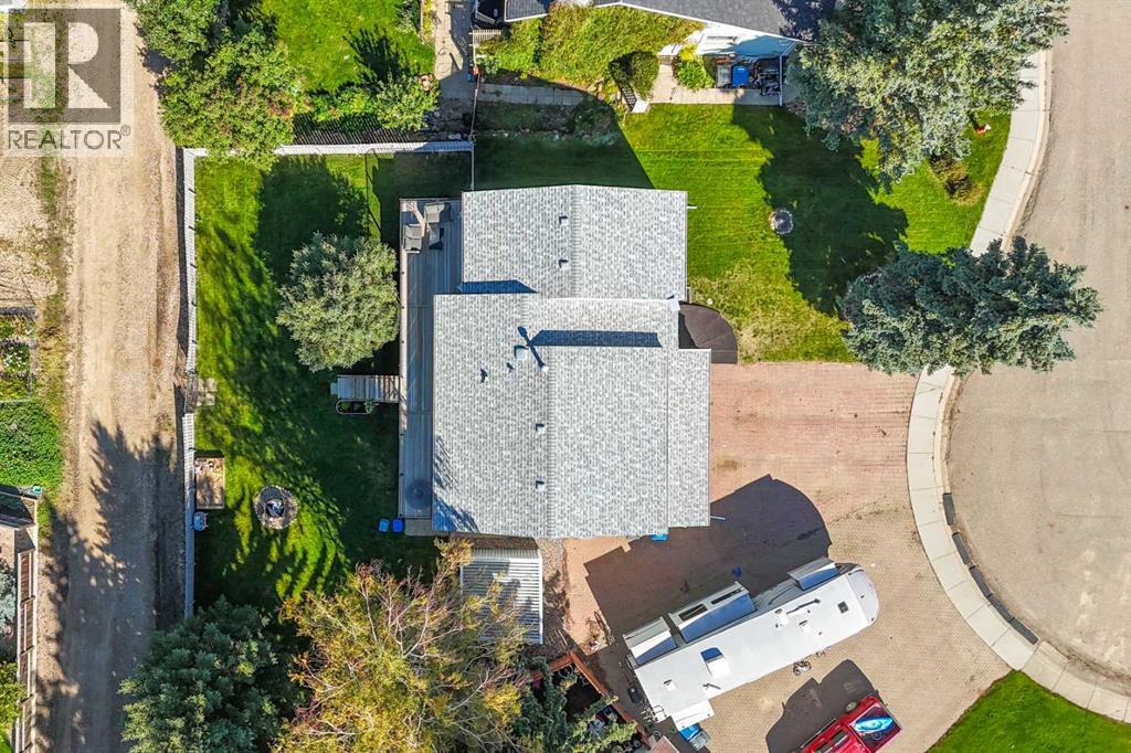 25 Fairway Crescent