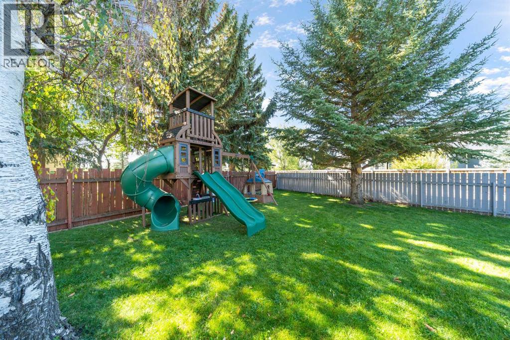25 Fairway Crescent