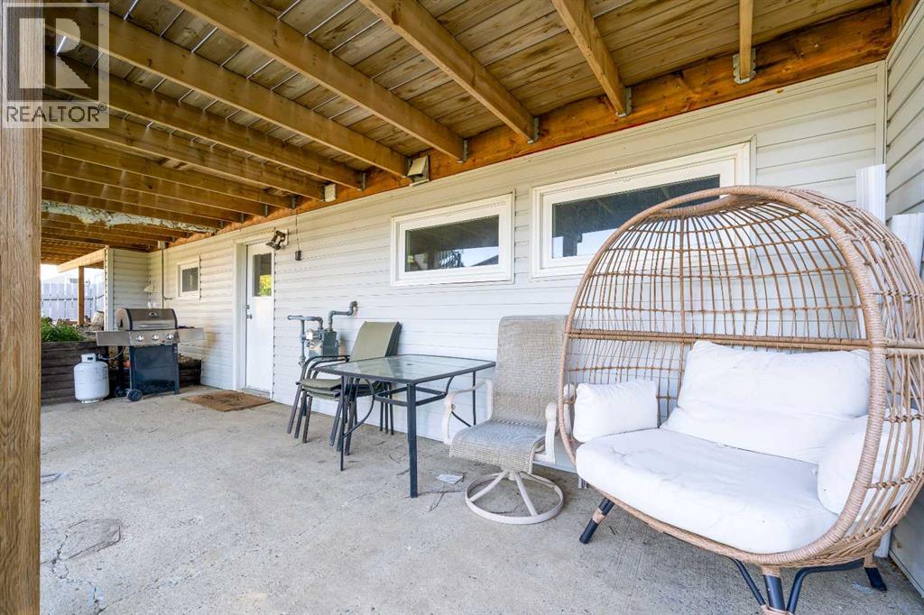 25 Fairway Crescent