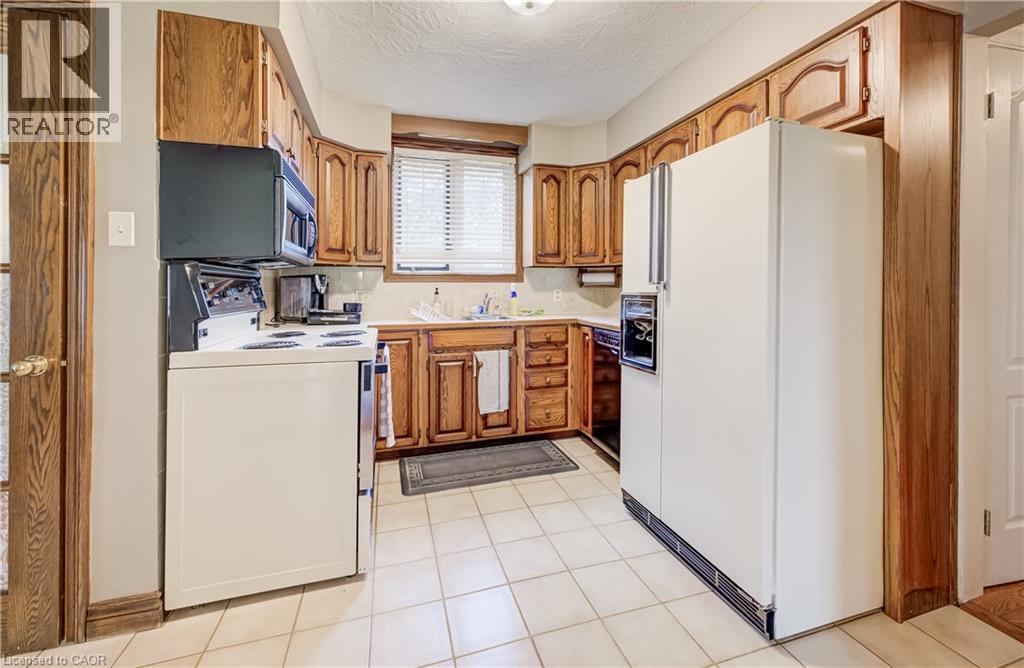 2100 Snyder's Road E, Wilmot Township, Ontario  N0B 2H0 - Photo 37 - 40852776