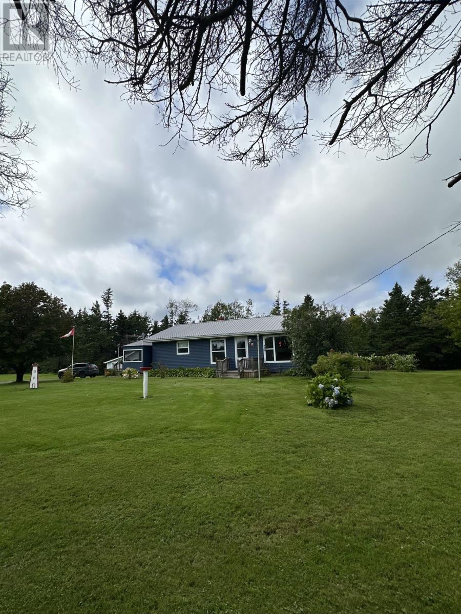 14682 Northside Road, Cable Head East, Prince Edward Island  C0A 2A0 - Photo 2 - 202623912