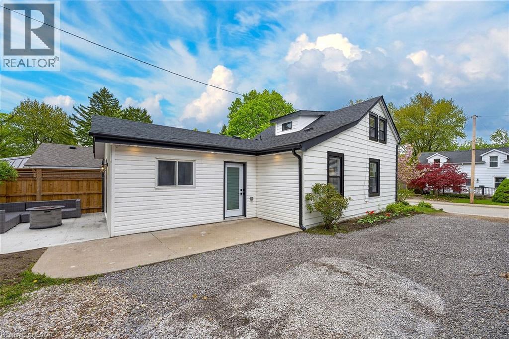 255 Macnab Street, Dundas, Ontario  L9H 2K4 - Photo 2 - 40863345