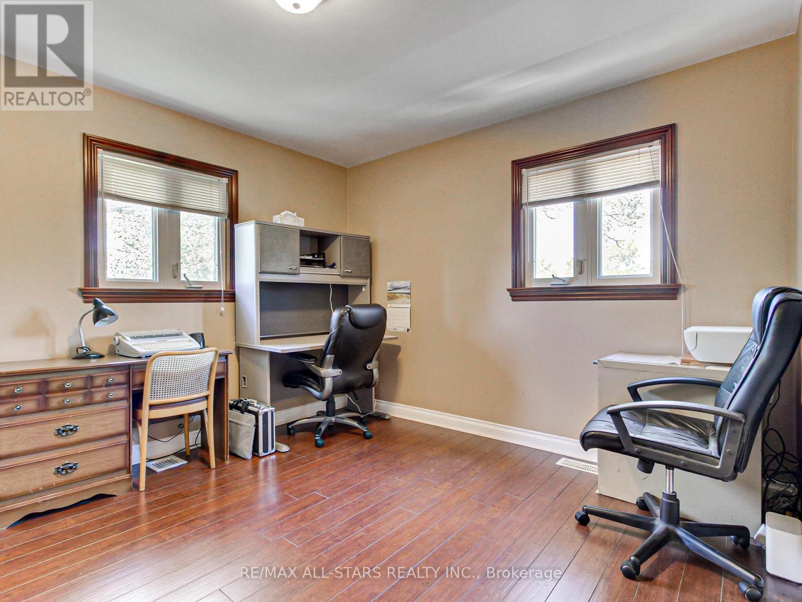 397 Winnifred Drive, Georgina, Ontario  L4P 3B6 - Photo 27 - N13809262