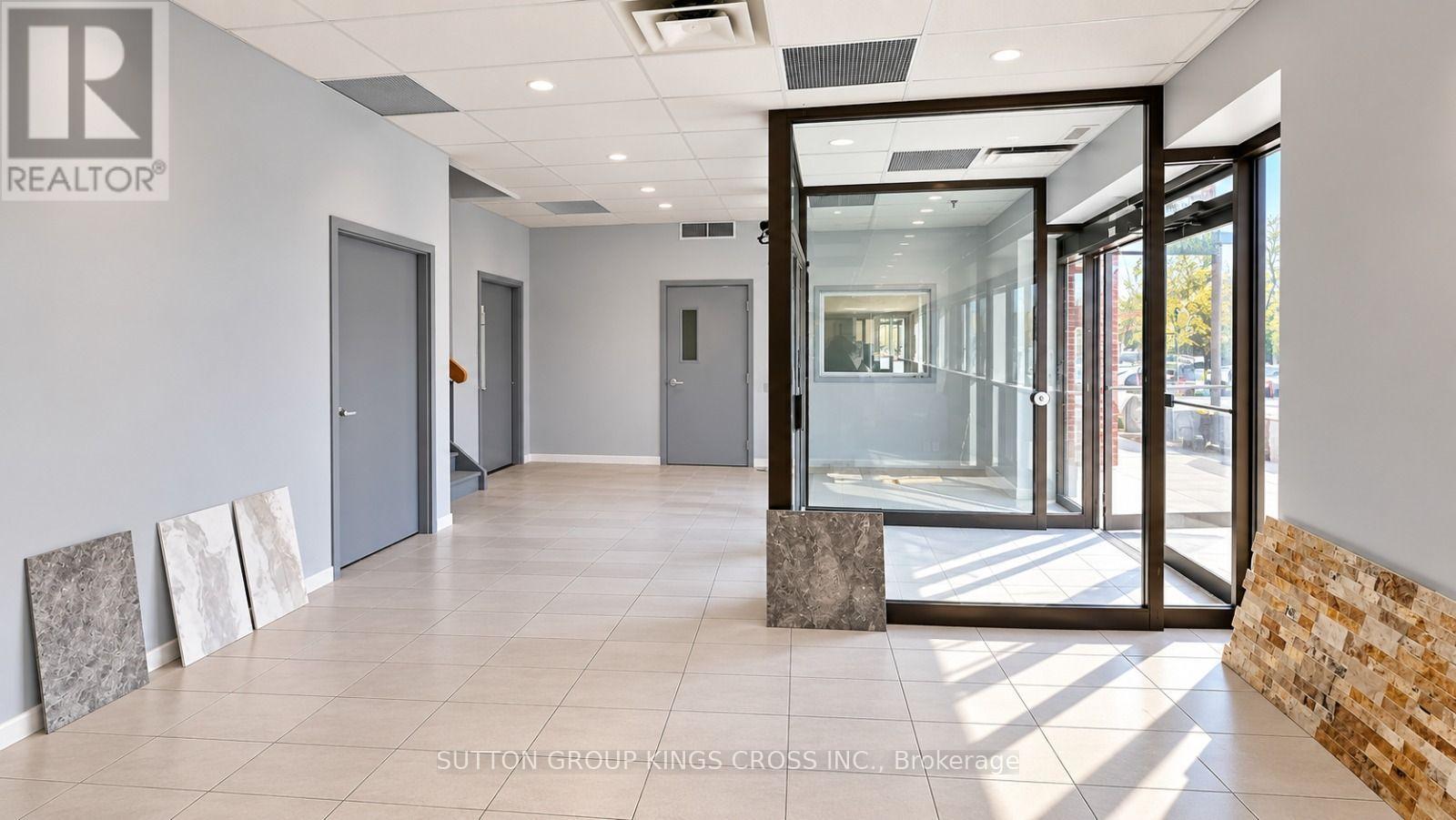 3 - 237 Romina Drive, Vaughan, Ontario  L4K 4V3 - Photo 2 - N13809350