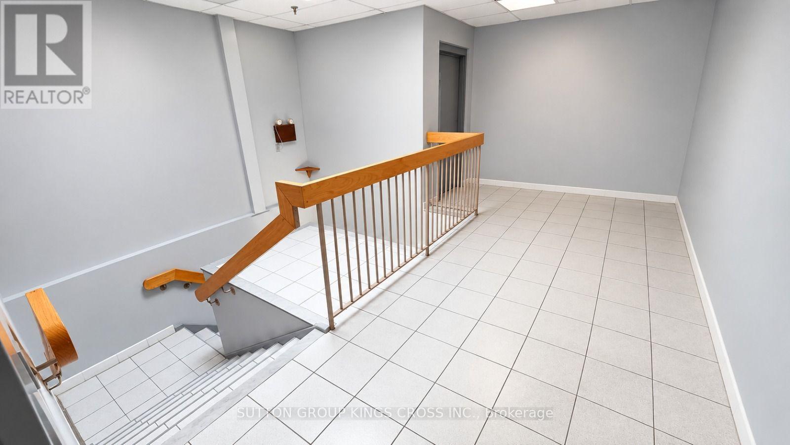3 - 237 Romina Drive, Vaughan, Ontario  L4K 4V3 - Photo 4 - N13809350