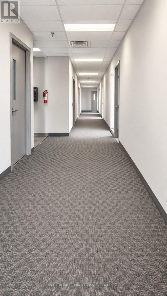 3 - 237 Romina Drive, Vaughan, Ontario  L4K 4V3 - Photo 8 - N13809350