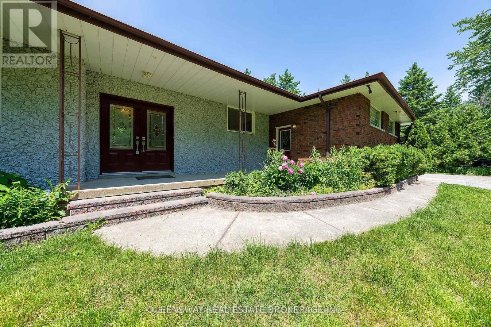 1268 15th Side Road, King, Ontario  L7B 1K5 - Photo 2 - N13809478