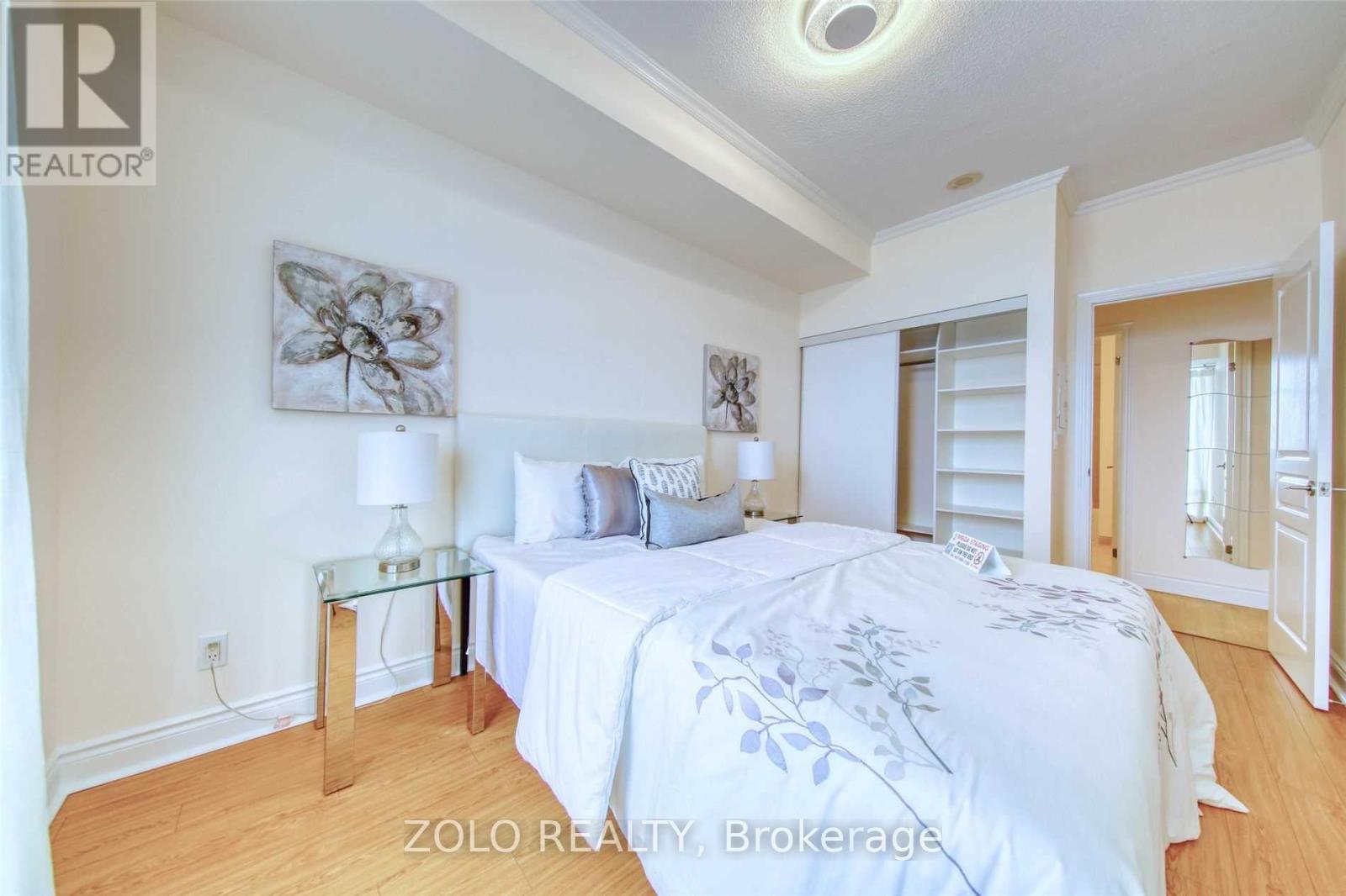 1912 - 7 North Park Road, Vaughan (Beverley Glen), Ontario  L4J 0C9 - Photo 7 - N13809546