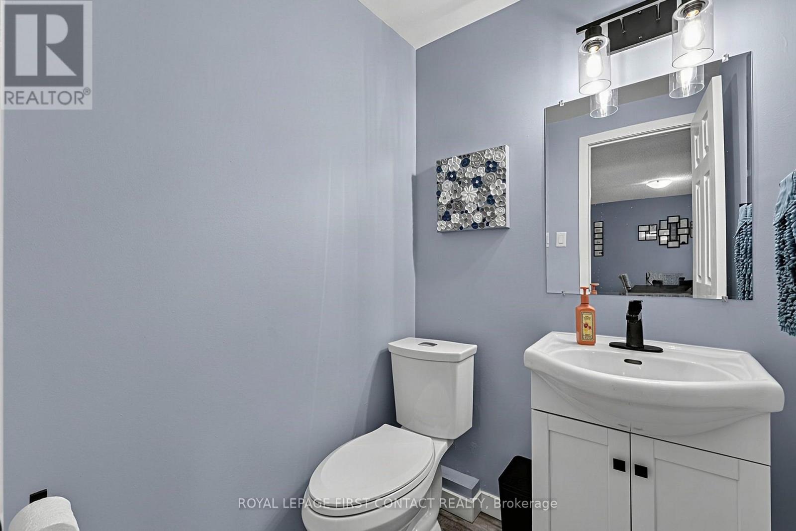 8 - 233 Innisfil Street, Barrie, Ontario  L4N 3E9 - Photo 12 - S13809286