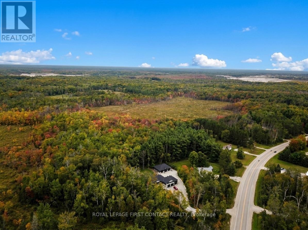 2228 Monck Road, Ramara, Ontario  L3V 6H5 - Photo 2 - S13809526