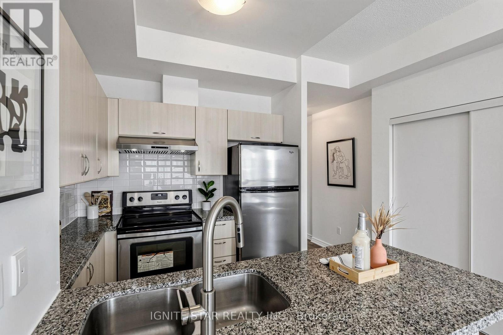 1201 - 5740 Yonge Street, Toronto, Ontario  M2M 0B1 - Photo 12 - C13768828