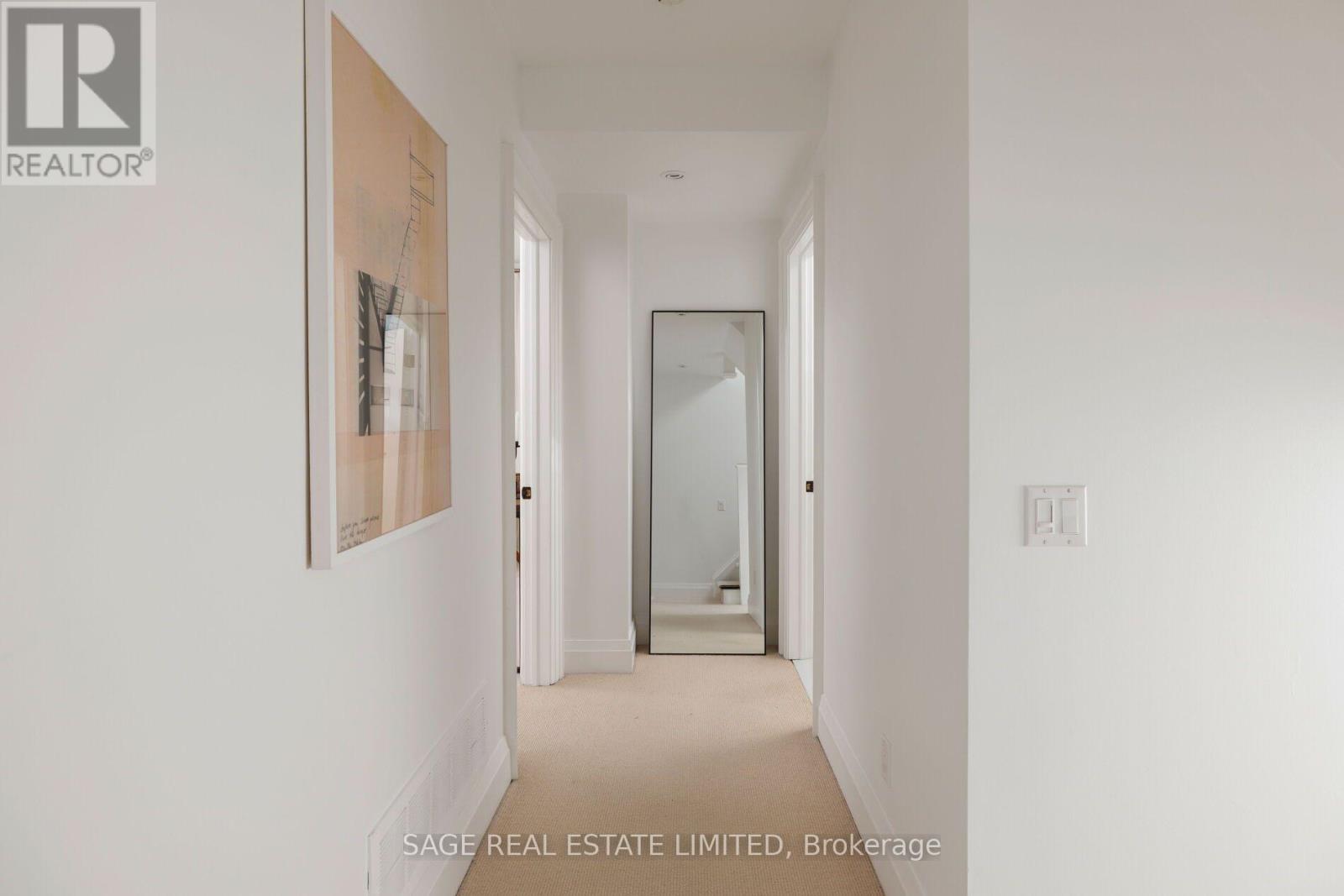 32 Edgewood Crescent, Toronto, Ontario  M4W 3A9 - Photo 19 - C13809074