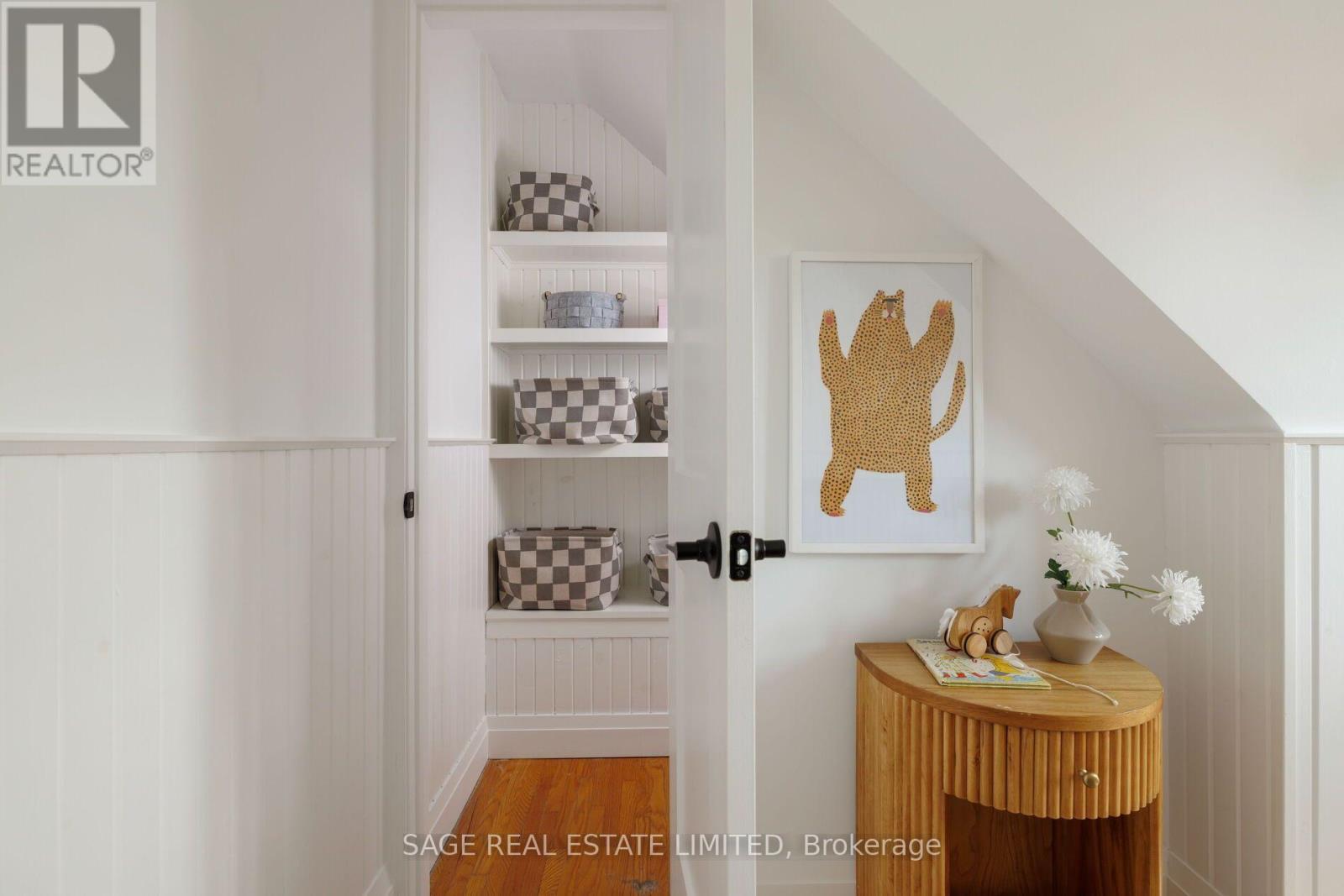 32 Edgewood Crescent, Toronto, Ontario  M4W 3A9 - Photo 31 - C13809074