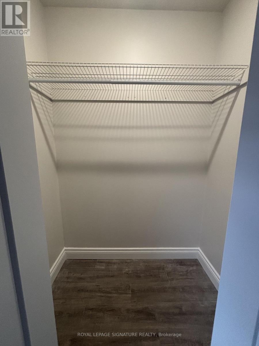 2 - 3289 Lakeshore Boulevard W, Toronto, Ontario  M8W 1M8 - Photo 15 - W13809258