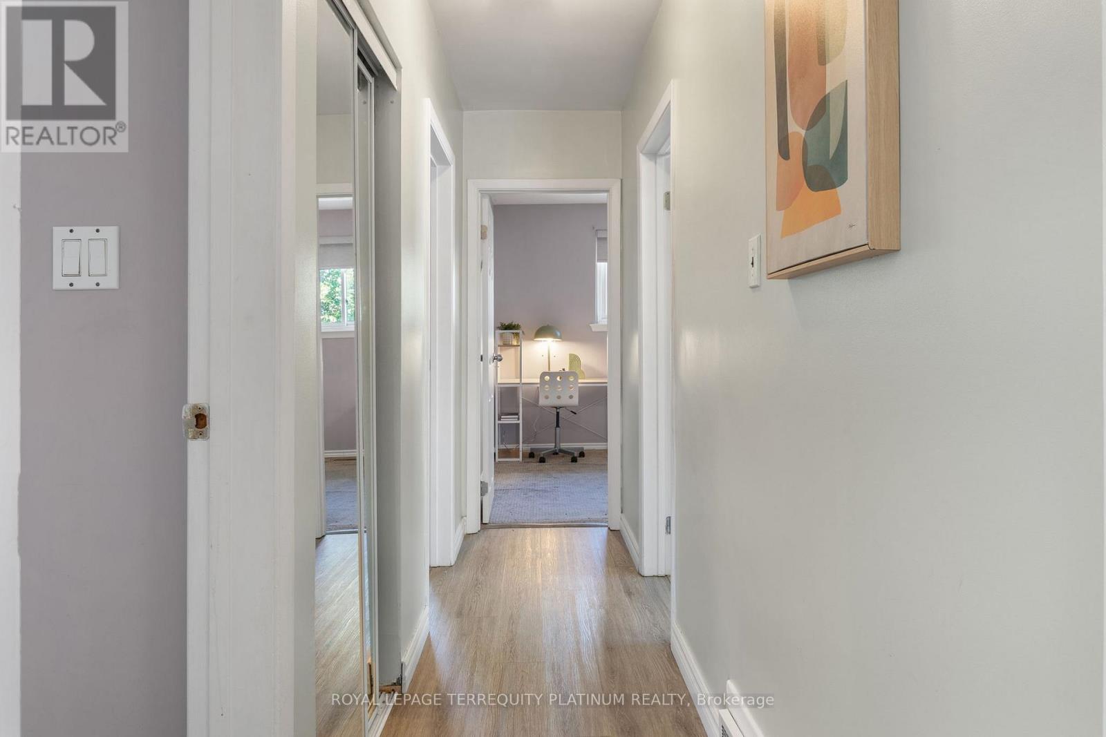 32 Buckland Road, Toronto, Ontario  M3L 1W1 - Photo 19 - W13809290
