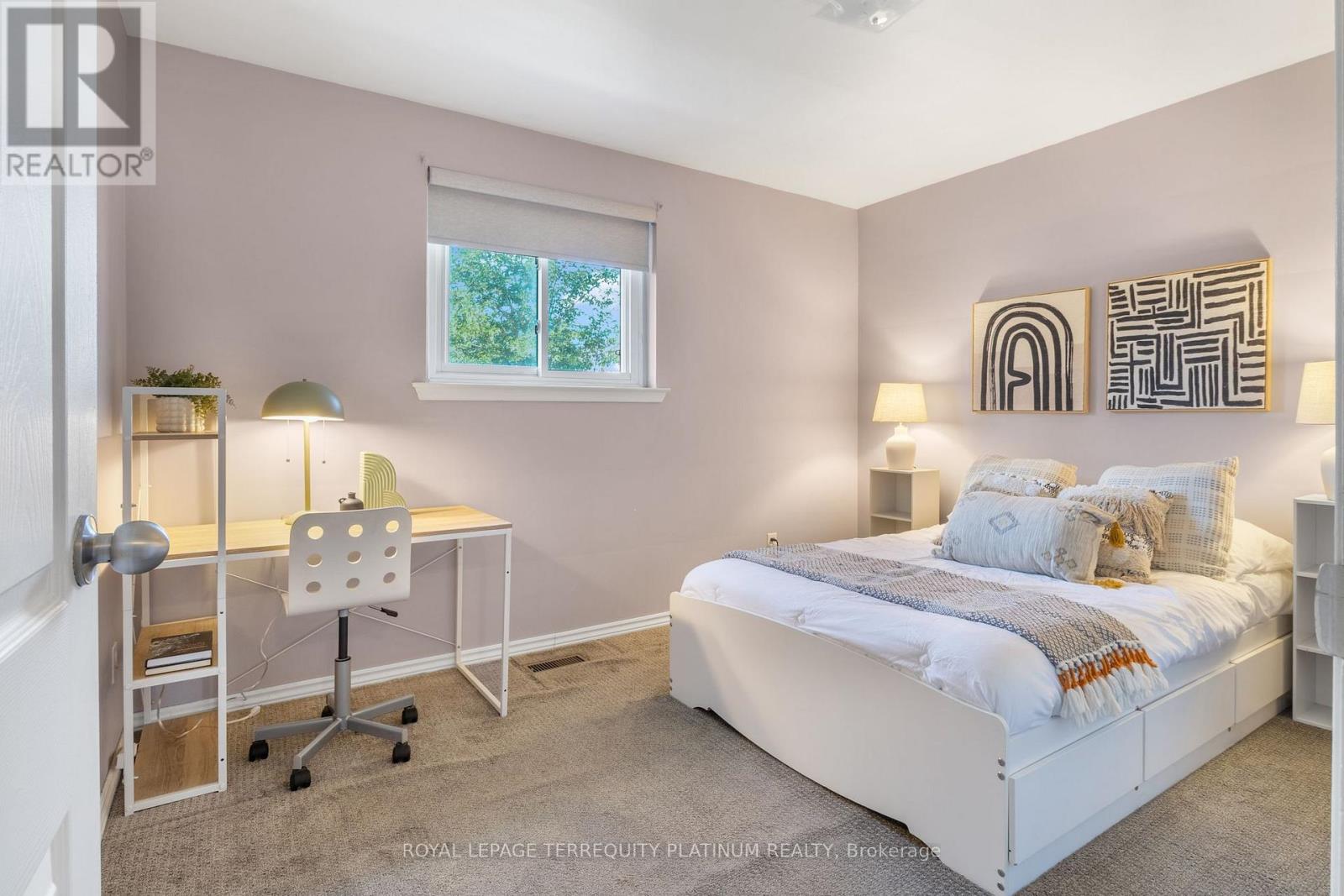 32 Buckland Road, Toronto, Ontario  M3L 1W1 - Photo 20 - W13809290