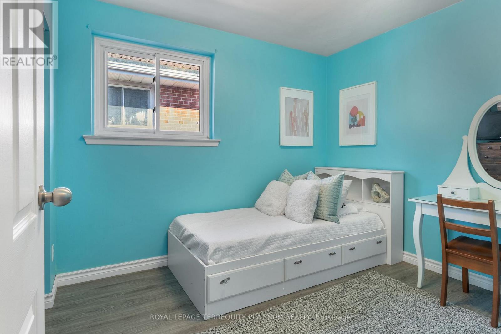 32 Buckland Road, Toronto, Ontario  M3L 1W1 - Photo 22 - W13809290