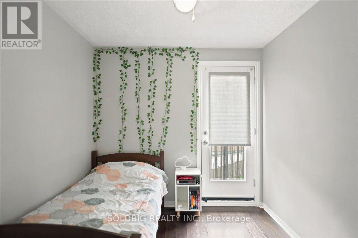 78 - 78 Stewart Maclaren Road, Halton Hills, Ontario L7G 5L9 - Photo 12 - W13809326
