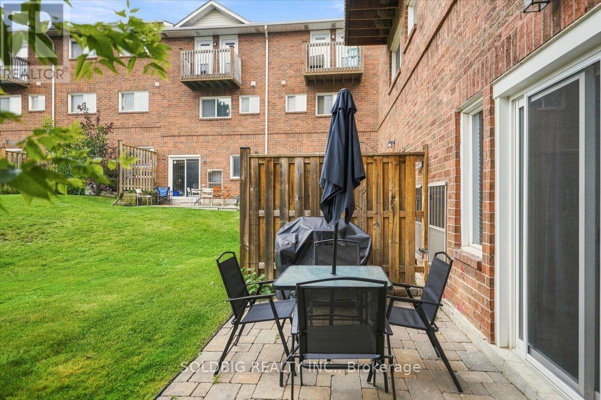 78 - 78 Stewart Maclaren Road, Halton Hills, Ontario L7G 5L9 - Photo 15 - W13809326