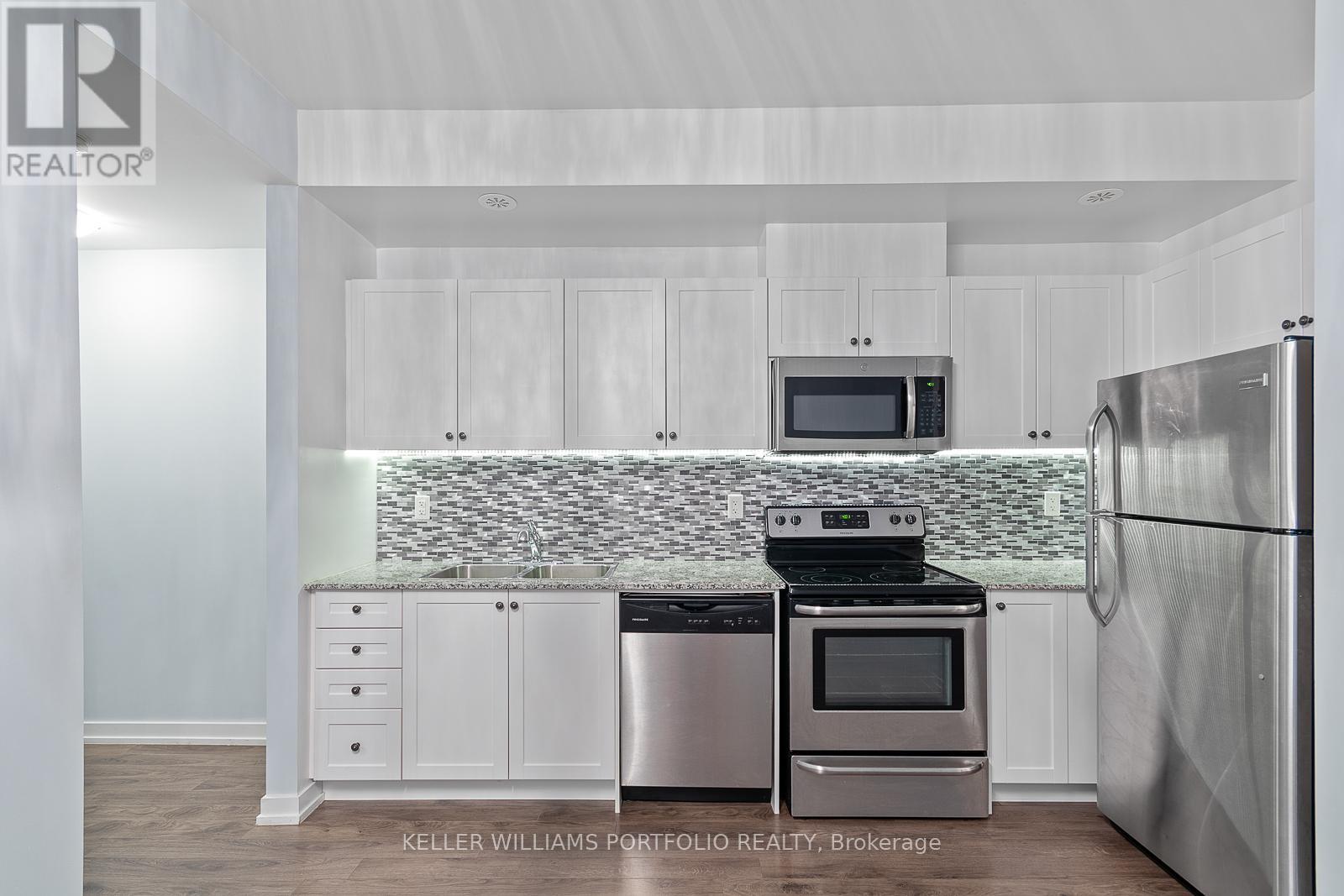 10 - 869 Wilson Avenue, Toronto, Ontario  M3K 0A4 - Photo 13 - W13809352