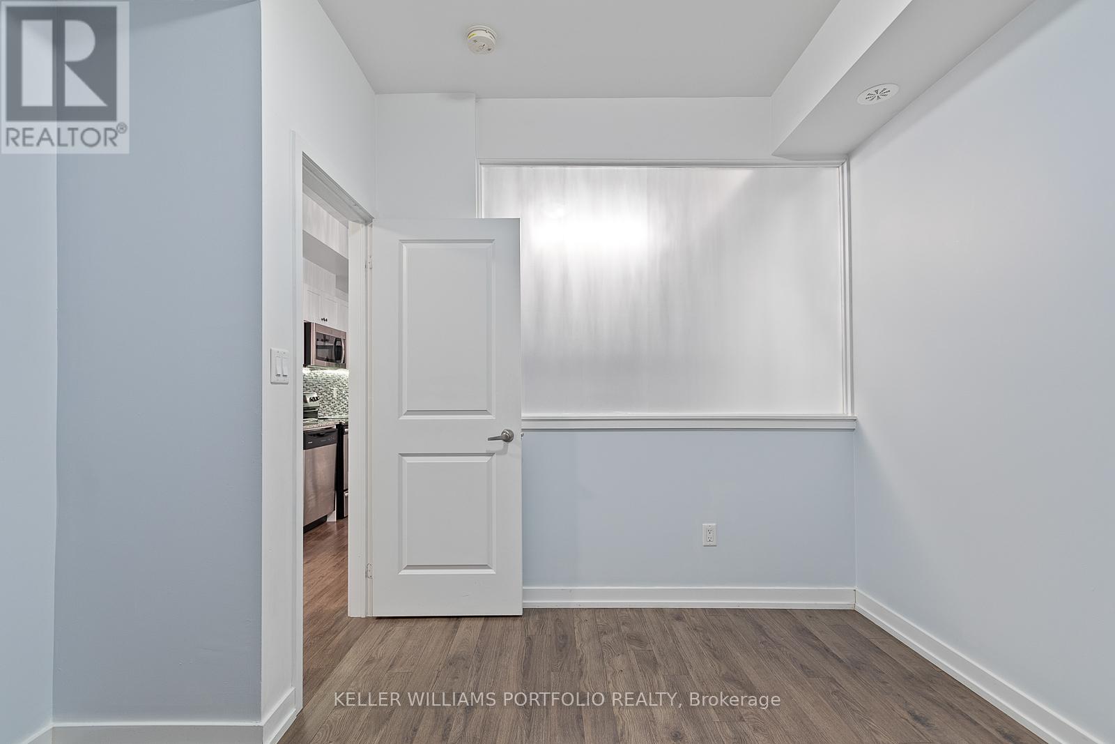 10 - 869 Wilson Avenue, Toronto, Ontario  M3K 0A4 - Photo 16 - W13809352
