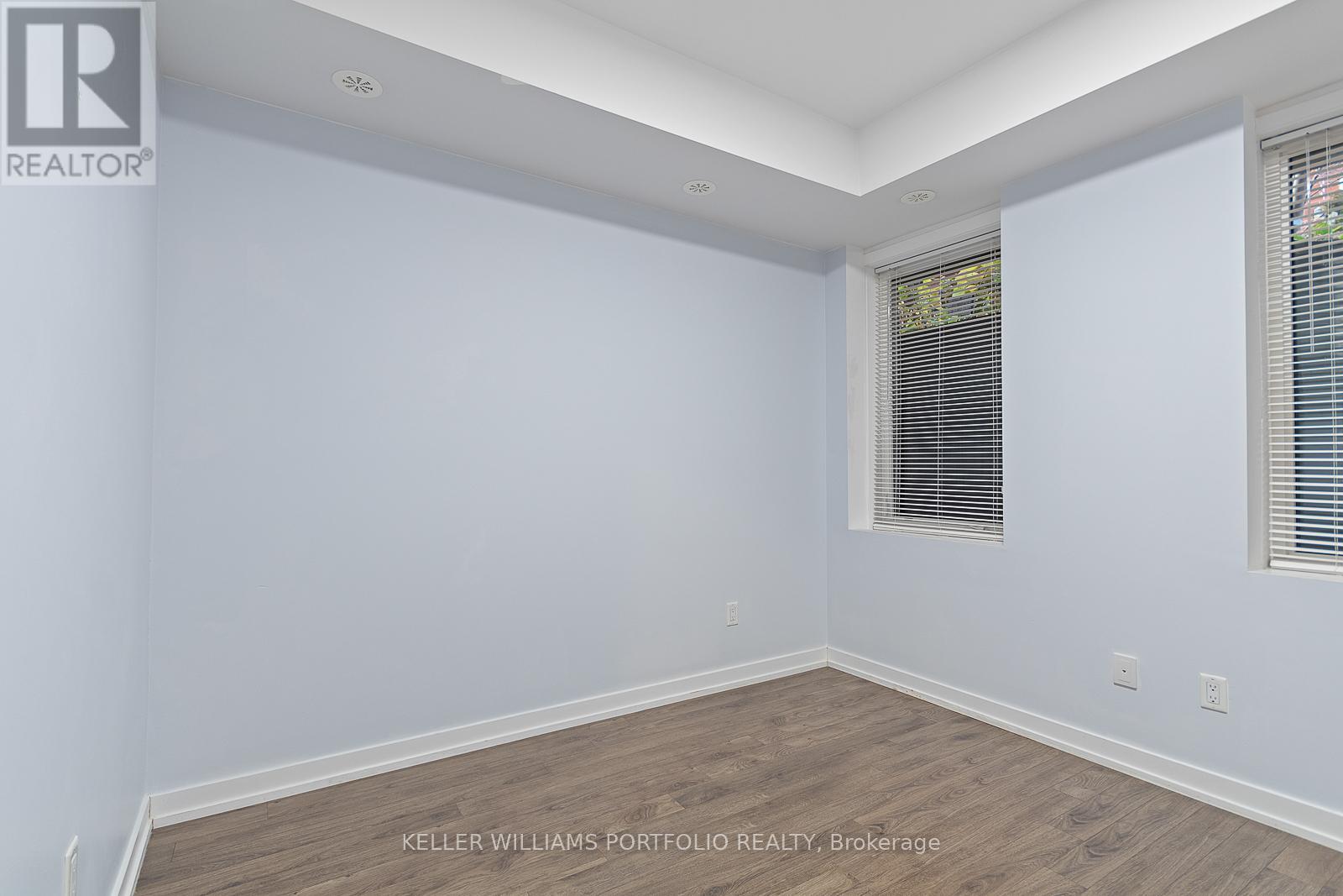 10 - 869 Wilson Avenue, Toronto, Ontario  M3K 0A4 - Photo 21 - W13809352