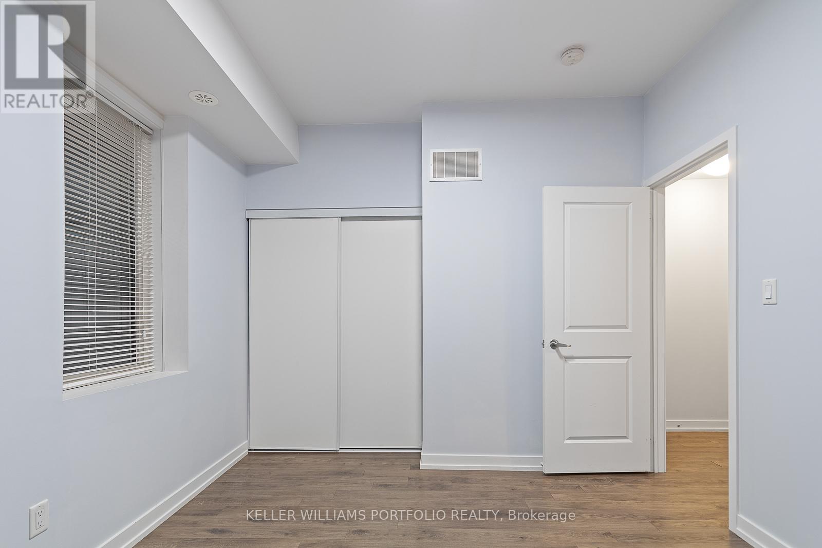 10 - 869 Wilson Avenue, Toronto, Ontario  M3K 0A4 - Photo 23 - W13809352