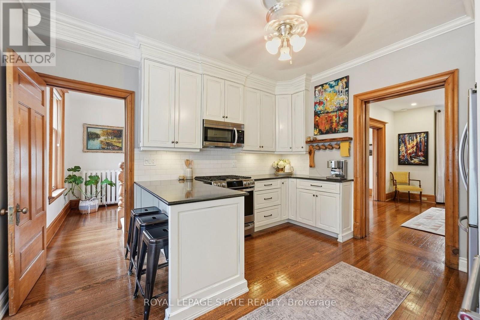 627 Maple Avenue, Burlington, Ontario  L7S 1M7 - Photo 12 - W13809354
