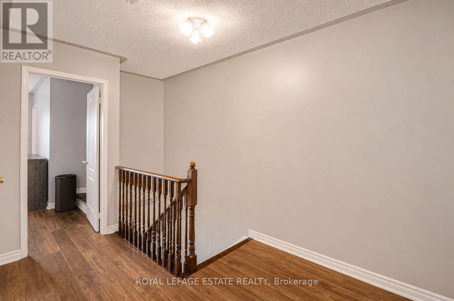 9 Brookstone Court, Caledon, Ontario  L7C 1C7 - Photo 11 - W13809368