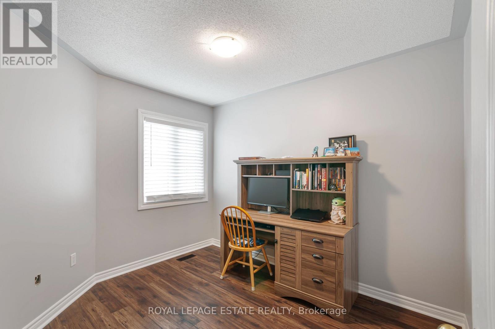 9 Brookstone Court, Caledon, Ontario  L7C 1C7 - Photo 16 - W13809368