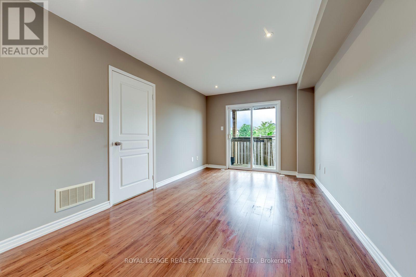2418 Adamvale Crescent, Oakville, Ontario  L6M 0E1 - Photo 32 - W13809410