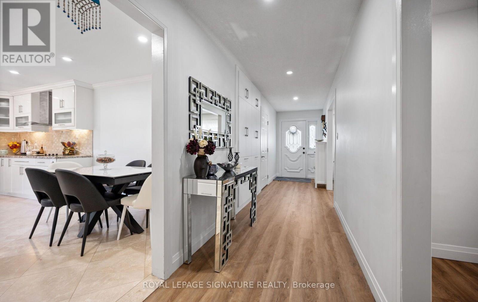 2221 Florian Road, Mississauga, Ontario  L5A 3Y9 - Photo 8 - W13809472