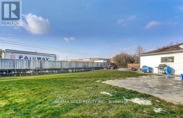 Basement - 6 Monaco Court, Toronto, Ontario  M3N 1R8 - Photo 28 - W13809494