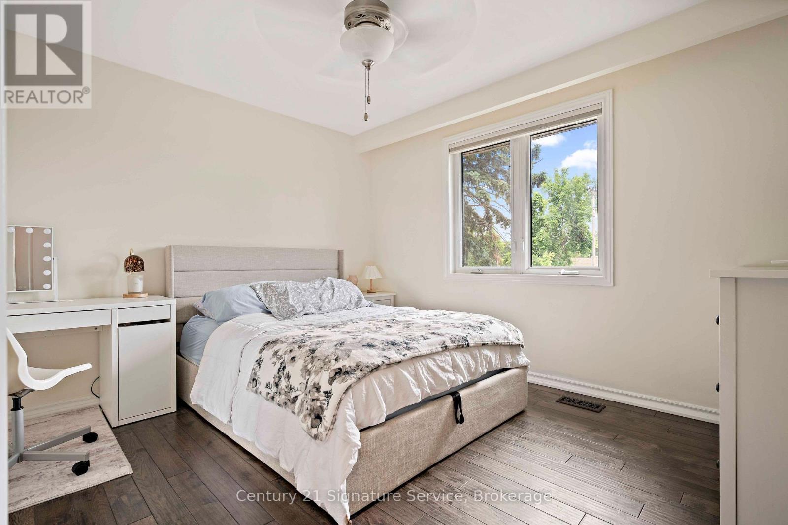 1563 Brentano Boulevard, Mississauga, Ontario  L4X 1A5 - Photo 14 - W13809504