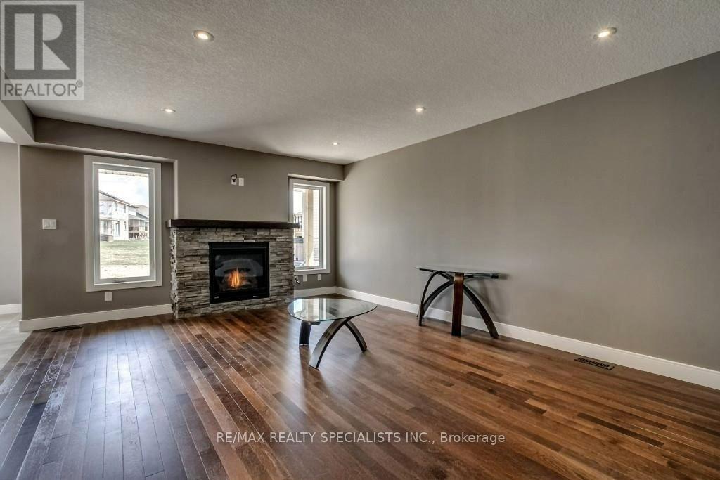 720 Halifax Road, Woodstock, Ontario  N4T 0E9 - Photo 6 - X13786038