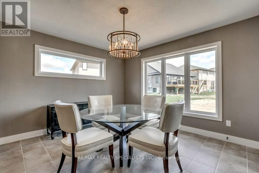 720 Halifax Road, Woodstock, Ontario  N4T 0E9 - Photo 8 - X13786038